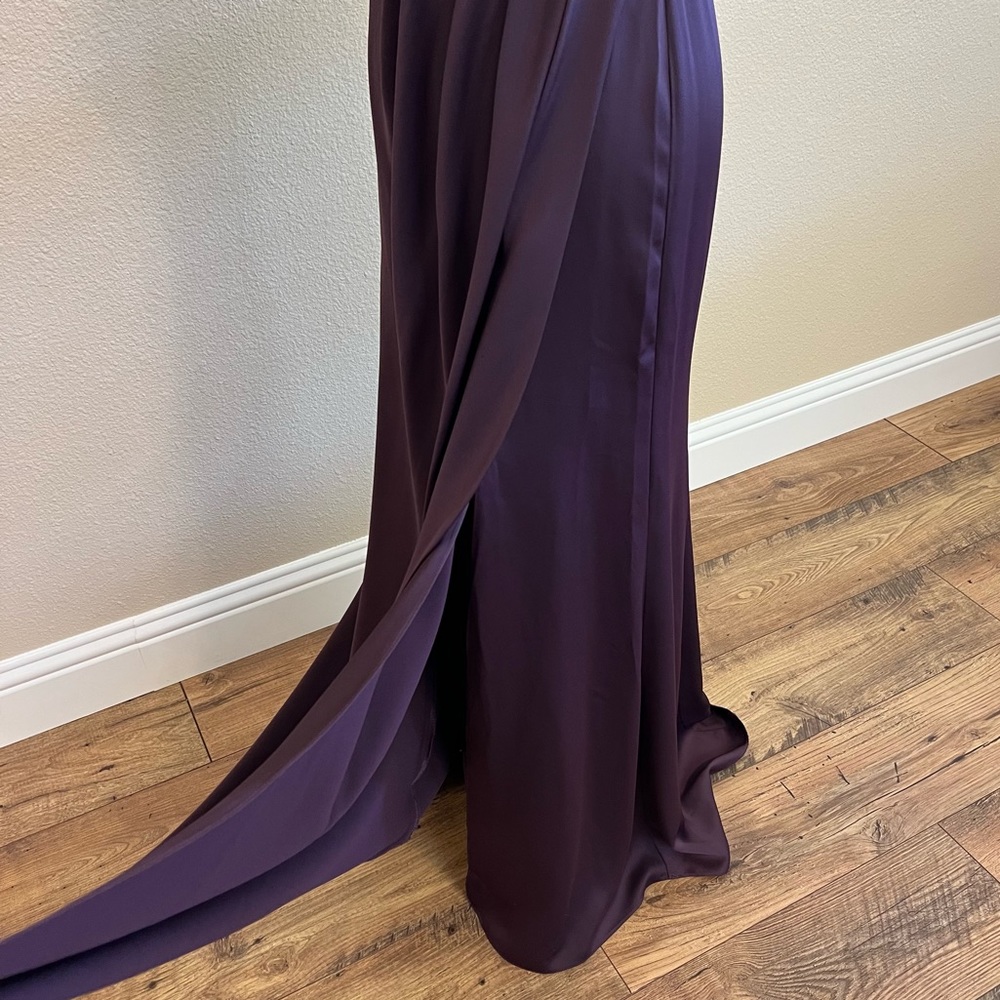 David's Bridal {Plum} Spaghetti Strap Crepe-Back Satin Bridesmaid Dress | Sz 4 - Picture 8 of 12
